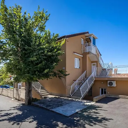 Amazing In With 1 Bedrooms And Wifi * Kostrena