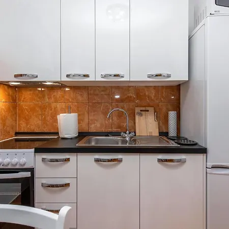Apartment Amazing In With 1 Bedrooms And Wifi